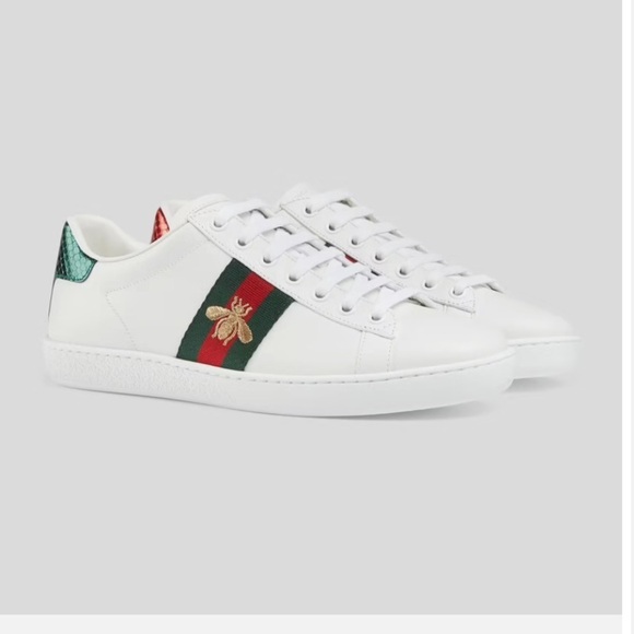 Gucci Ace leather sneaker with bee size 34 - Picture 1 of 15